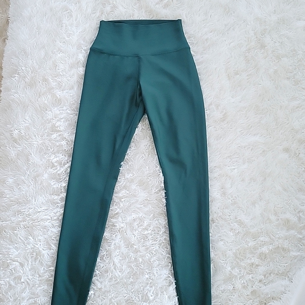 ALO Airlift Leggings